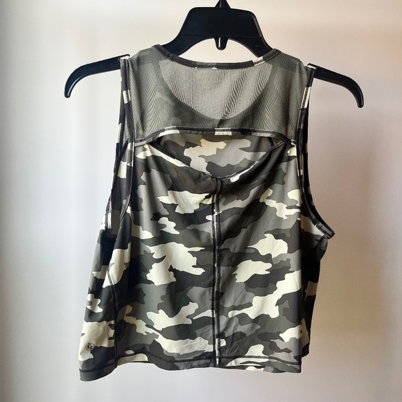 Lululemon Camo Tank Size 4 - Picture 1 of 2